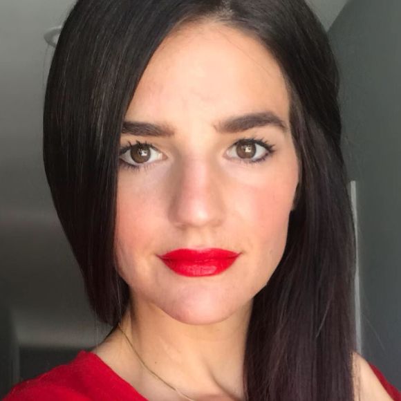 Meet your Posher, Paige - Picture 1 of 1